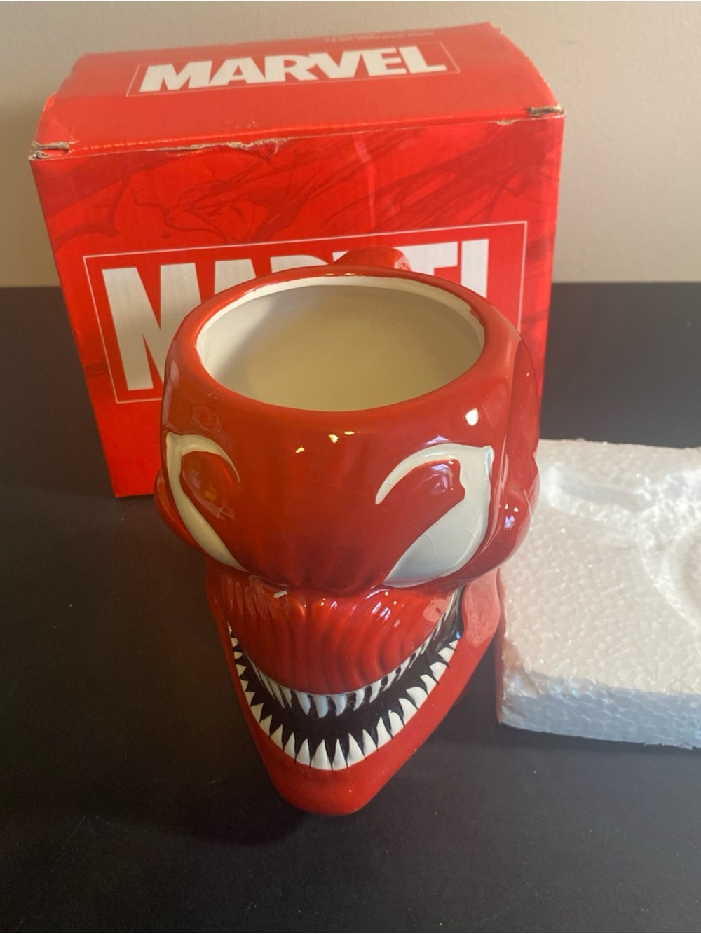 Marvel Comics Ceramic Red Venom‎ Carnage Molded Head 16 Oz Coffee Cup Mug